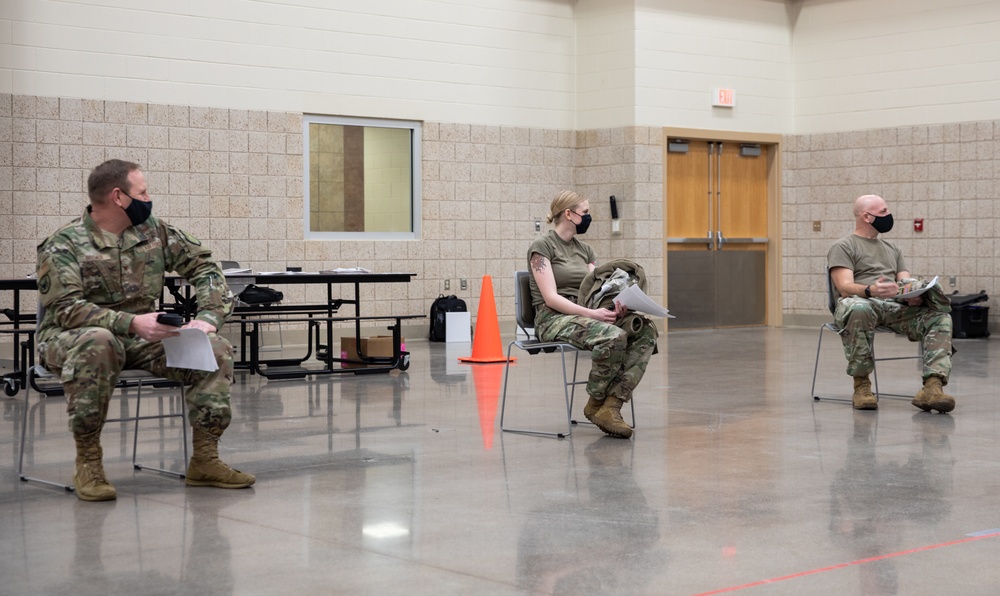 Service members supporting Wisconsin's COVID-19 fight receive vaccine