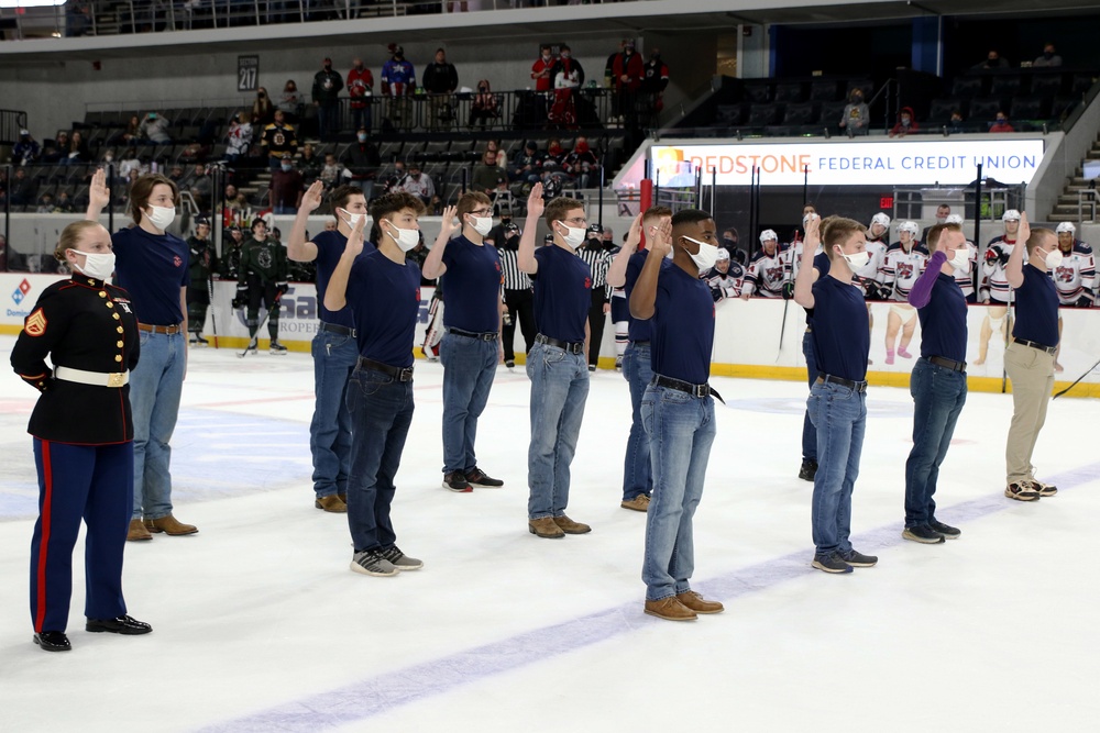 Huntsville Havoc hosts Marine enlistment ceremony on the ice