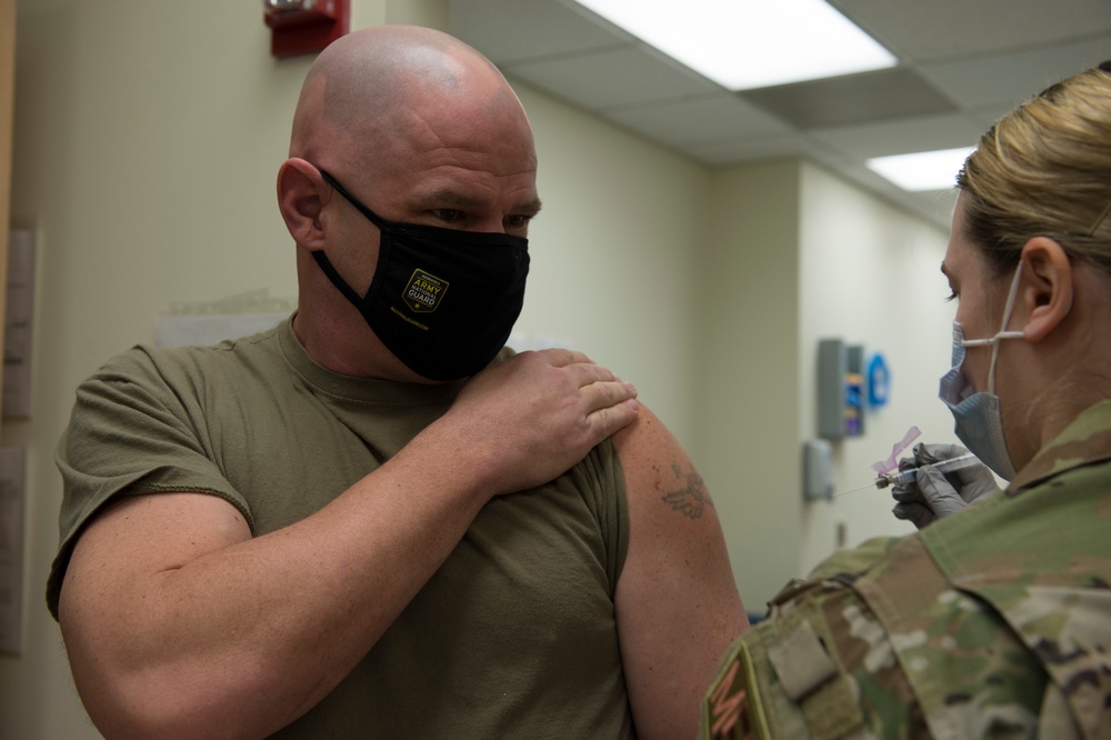 Nebraska National Guard Personnel Volunteer to Receive COVID-19 Vaccine