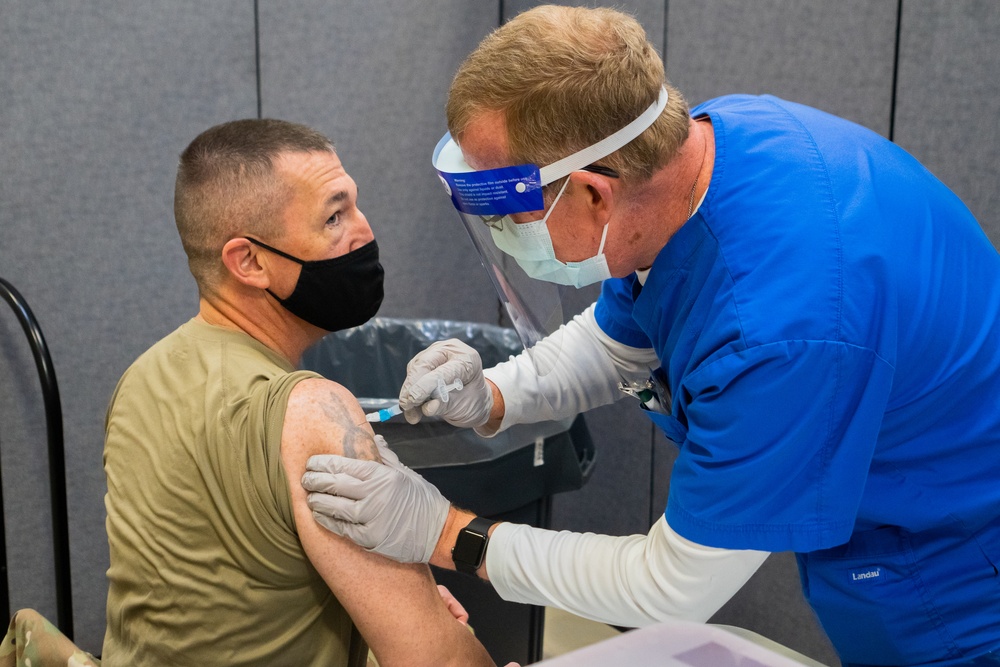 Command Sgt. Maj. Michael Perry Receives the Covid-19 Vaccine