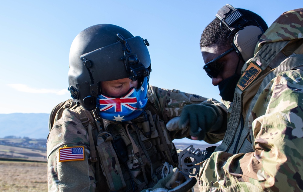 Australia native joins Washington National Guard, becomes dedicated flight paramedic