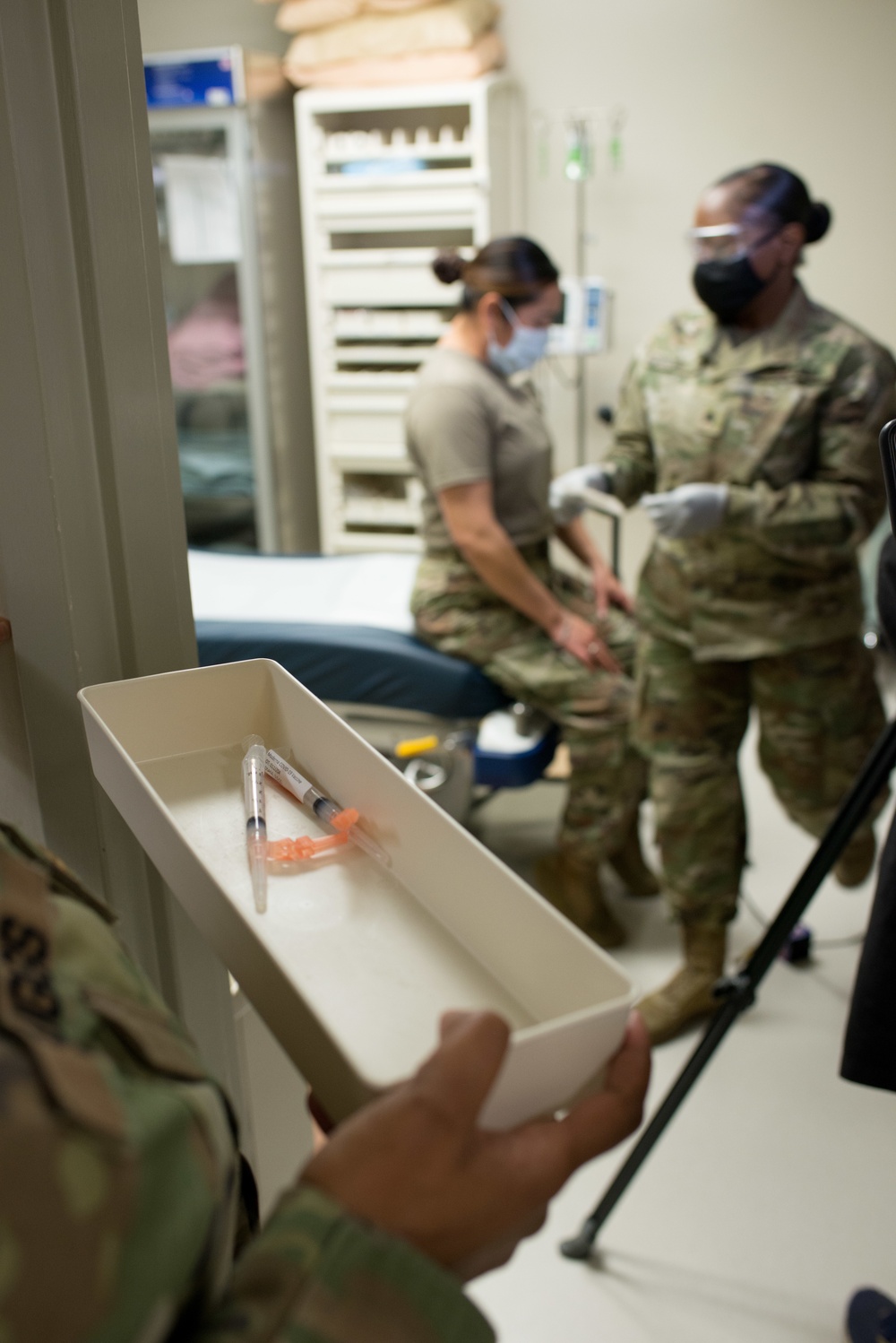 Soldiers volunteer for first COVID-19 vaccine at Fort Carson
