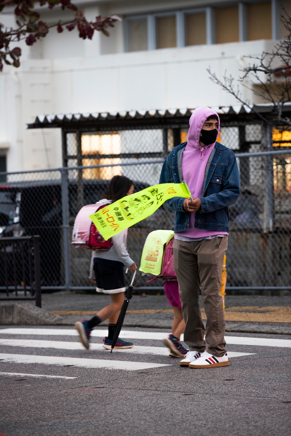 Marines volunteer as crossing guards for local elementary school