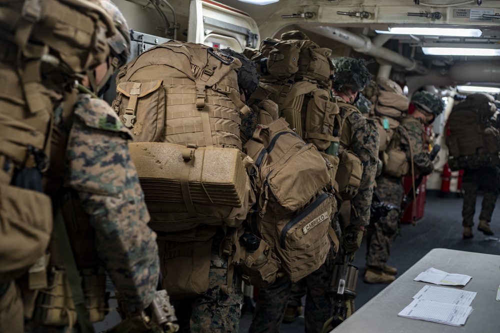 BLT 1/4 Marines conduct landing force assembly rehearsal aboard USS Somerset