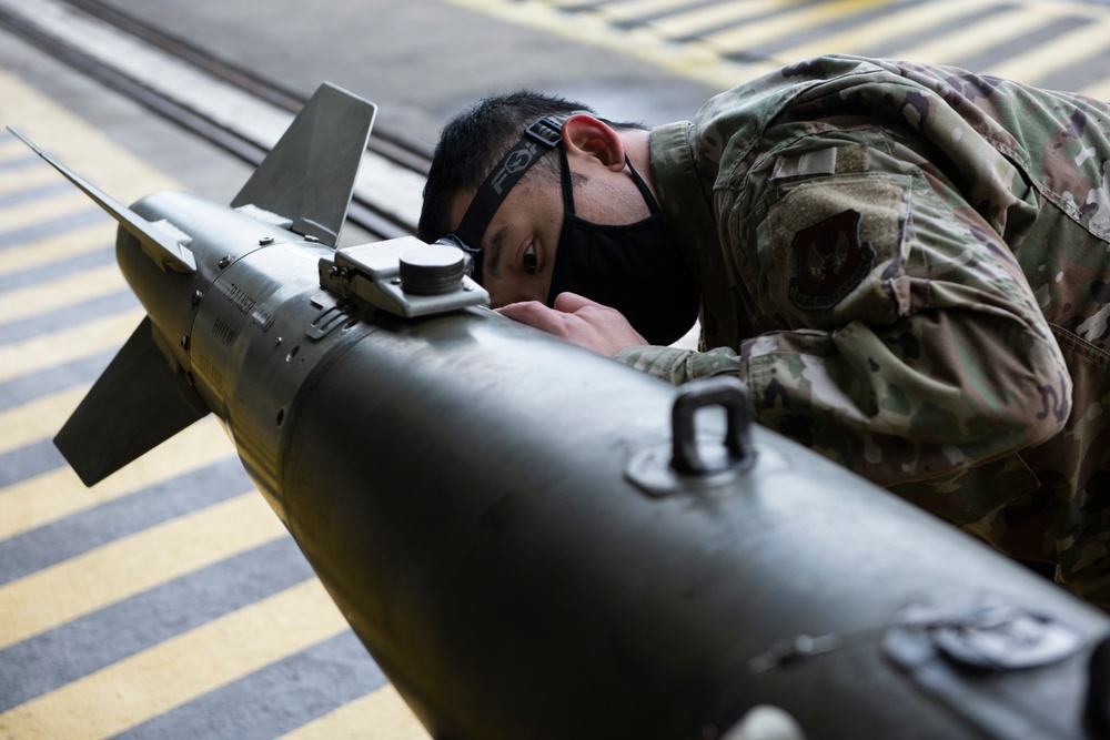 Liberty load crews compete for yearly title