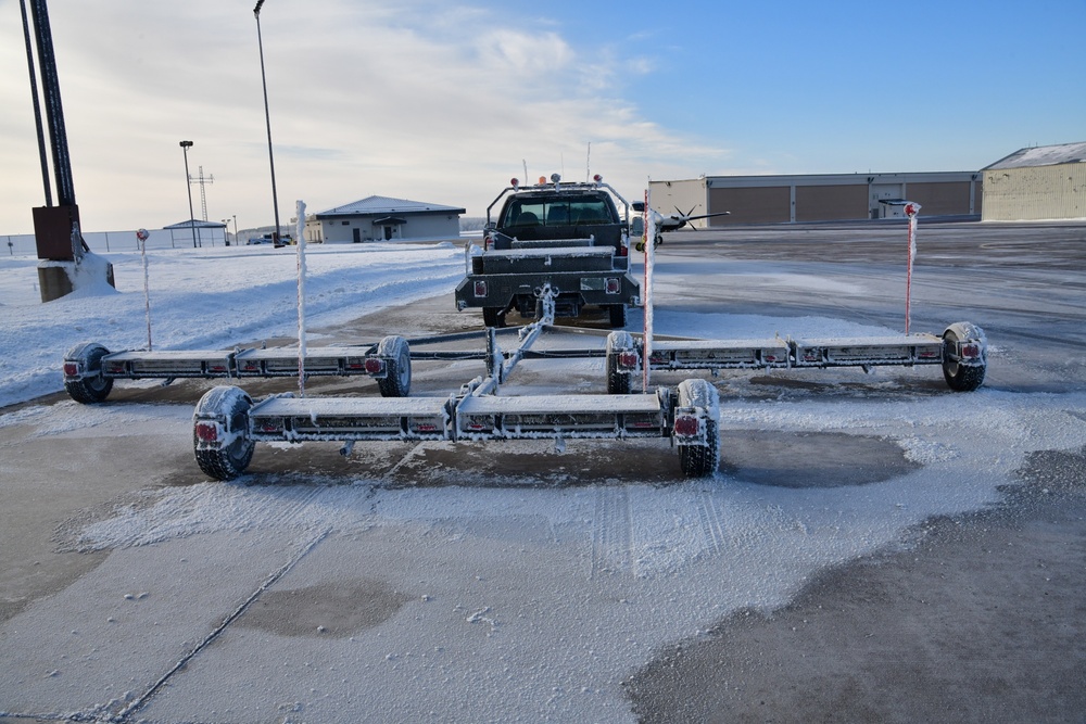 148th Fighter Wing Winter FOD Mitigation