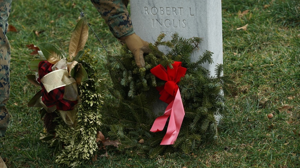 DVIDS Images Marines Assist With Wreaths Across America Cleanup