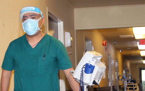 Cal Guard medical team supports COVID-19 nursing facility