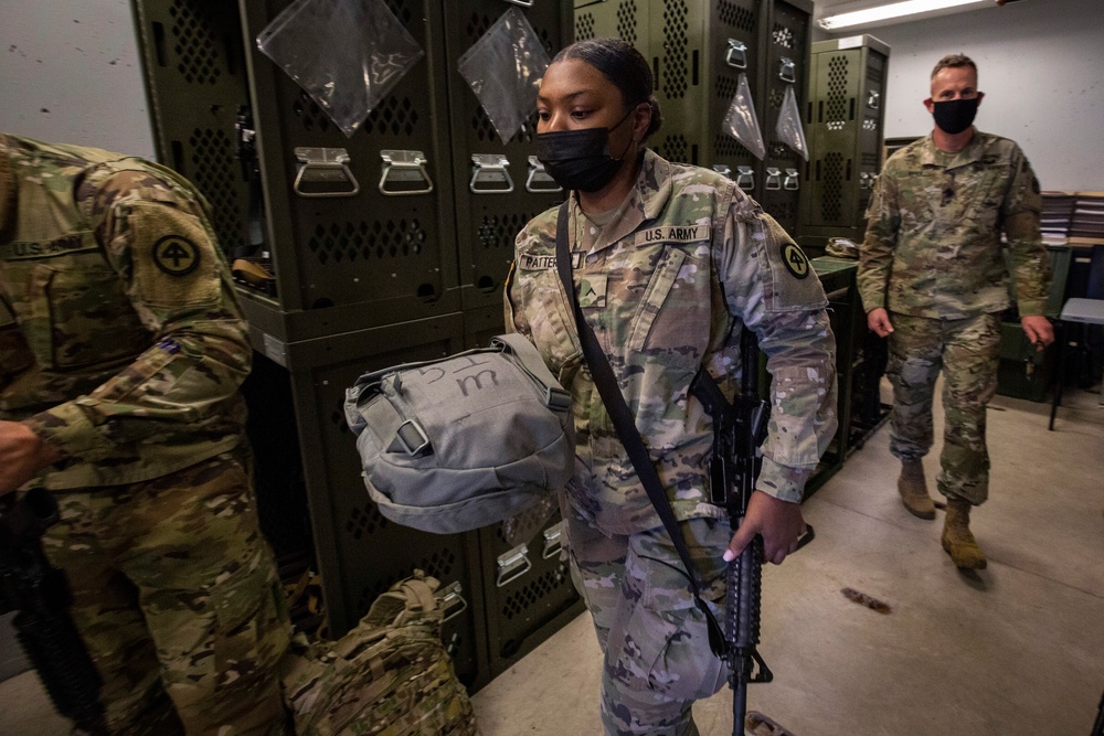 1-114th Infantry deploys