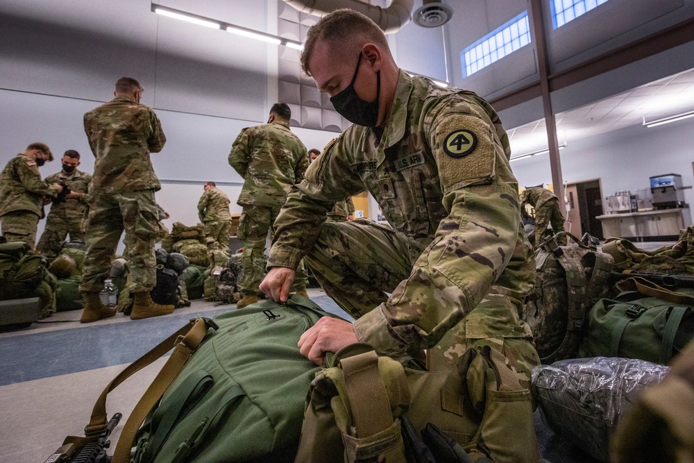 1-114th Infantry deploys