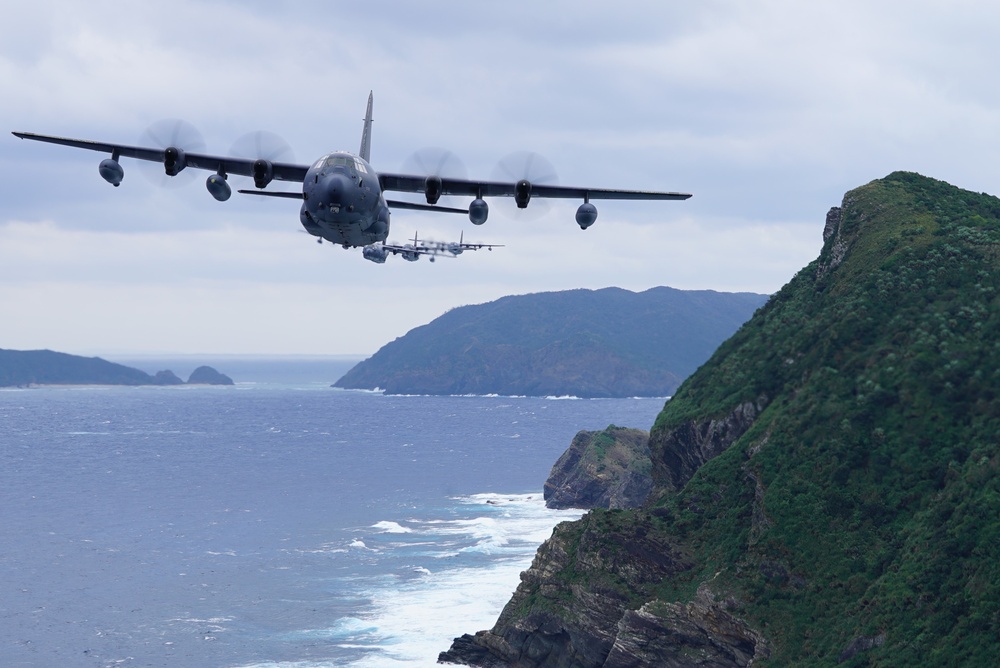 1st Special Operations Squadron Formation Flight