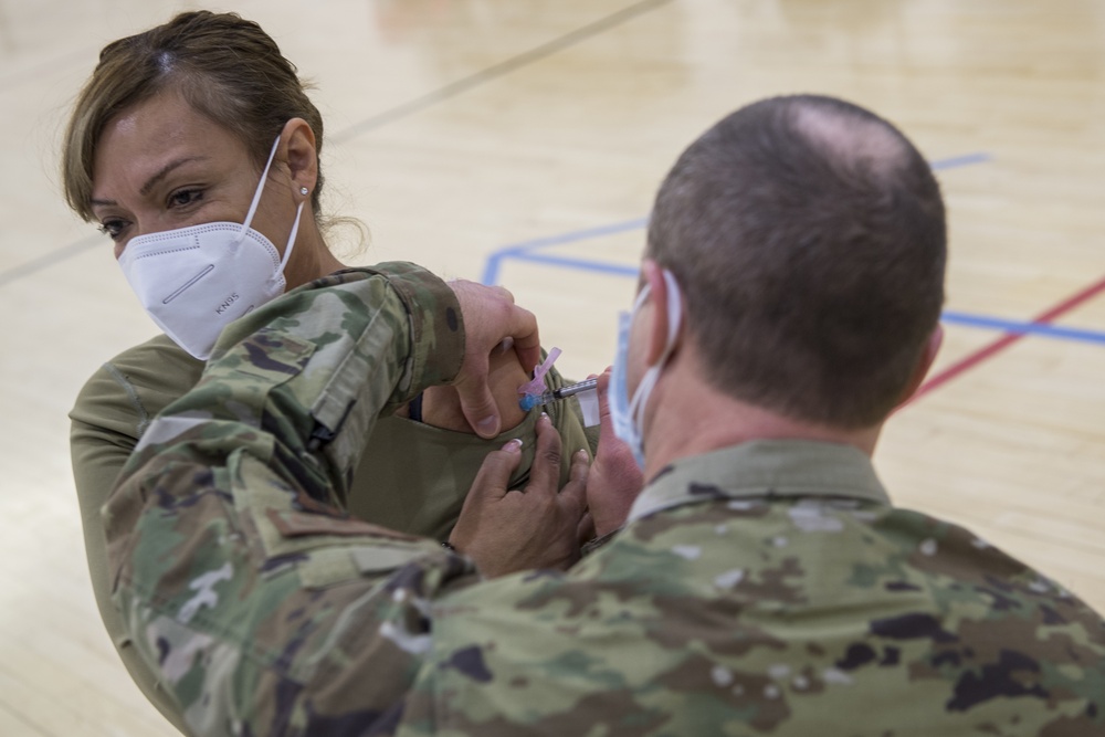 514 AMW Provides Members COVID-19 Vaccinations