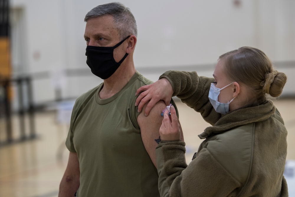 514 AMW Provides Members COVID-19 Vaccinations