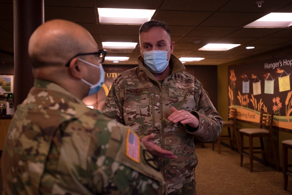 Guardsmen volunteer at local food bank