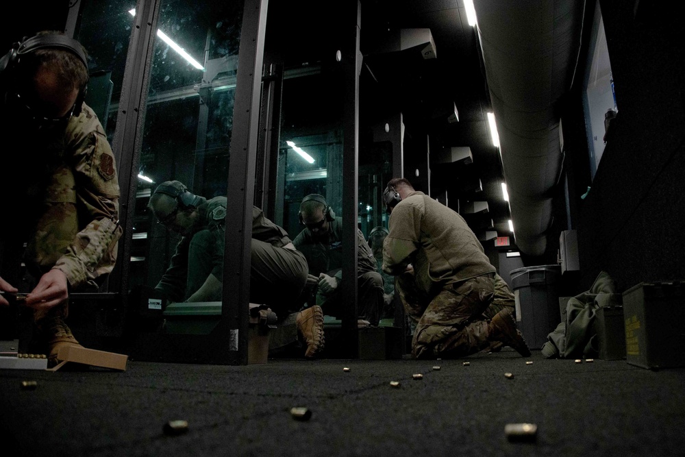 114th Fighter Wing leadership qualifies on the M9