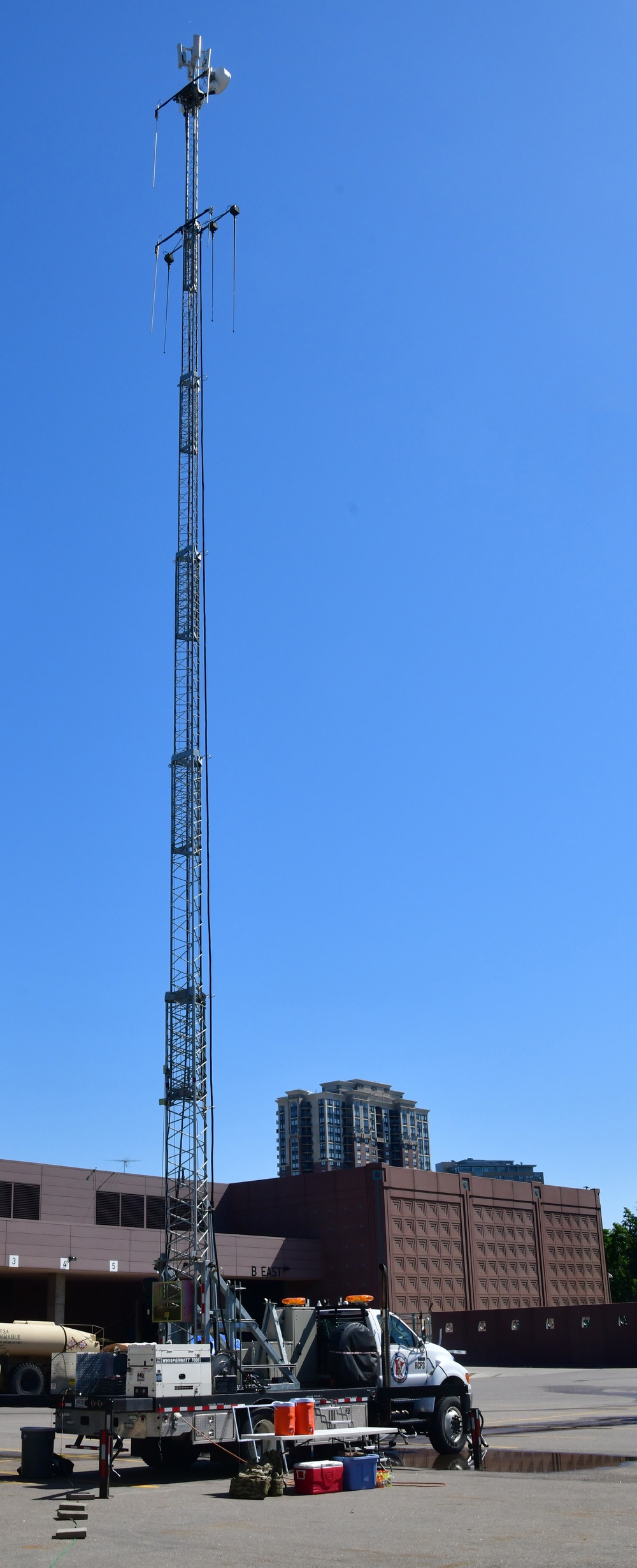 Fully Extended Remote Communications Platform Tower
