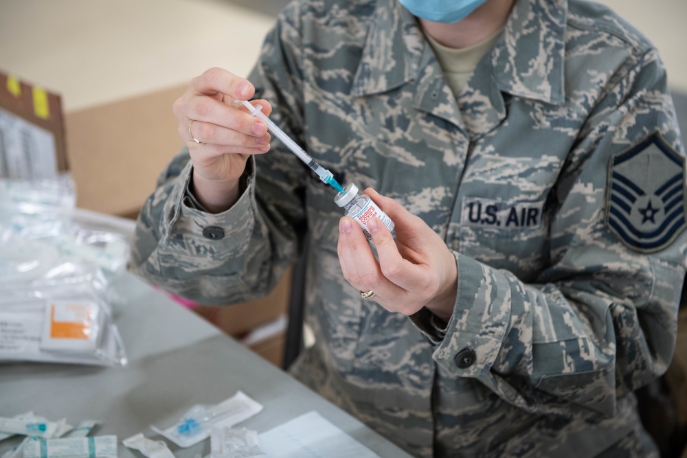 Minnesota National Guard COVID-19 Vaccination