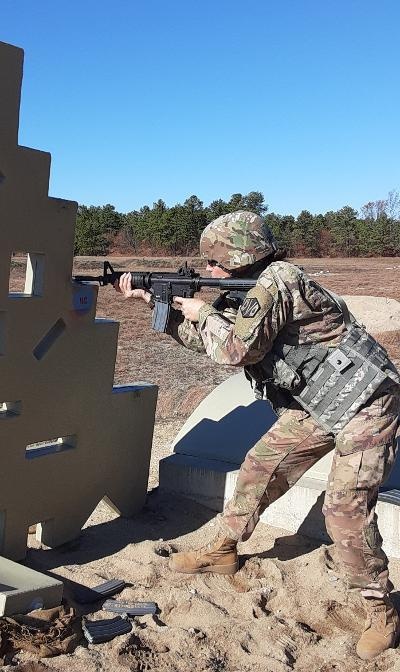 Guard Soldiers get into new rifle qualification course