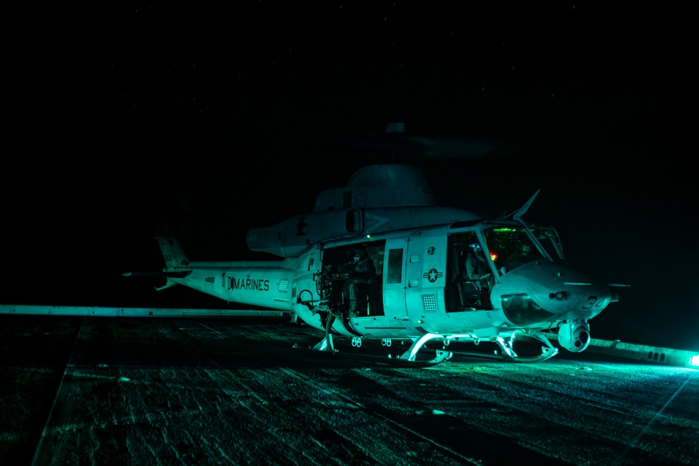 VMM 164 (Rein) Marines prepare for CAS aboard USS Somerset