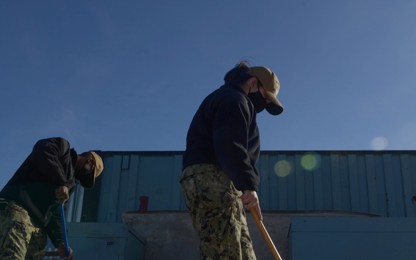 Sailors scrub pad eyes