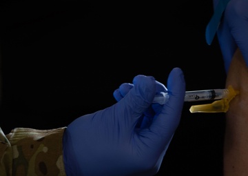Cal Guard and Sacramento County Public Health administer COVID-19 vaccine to first responders