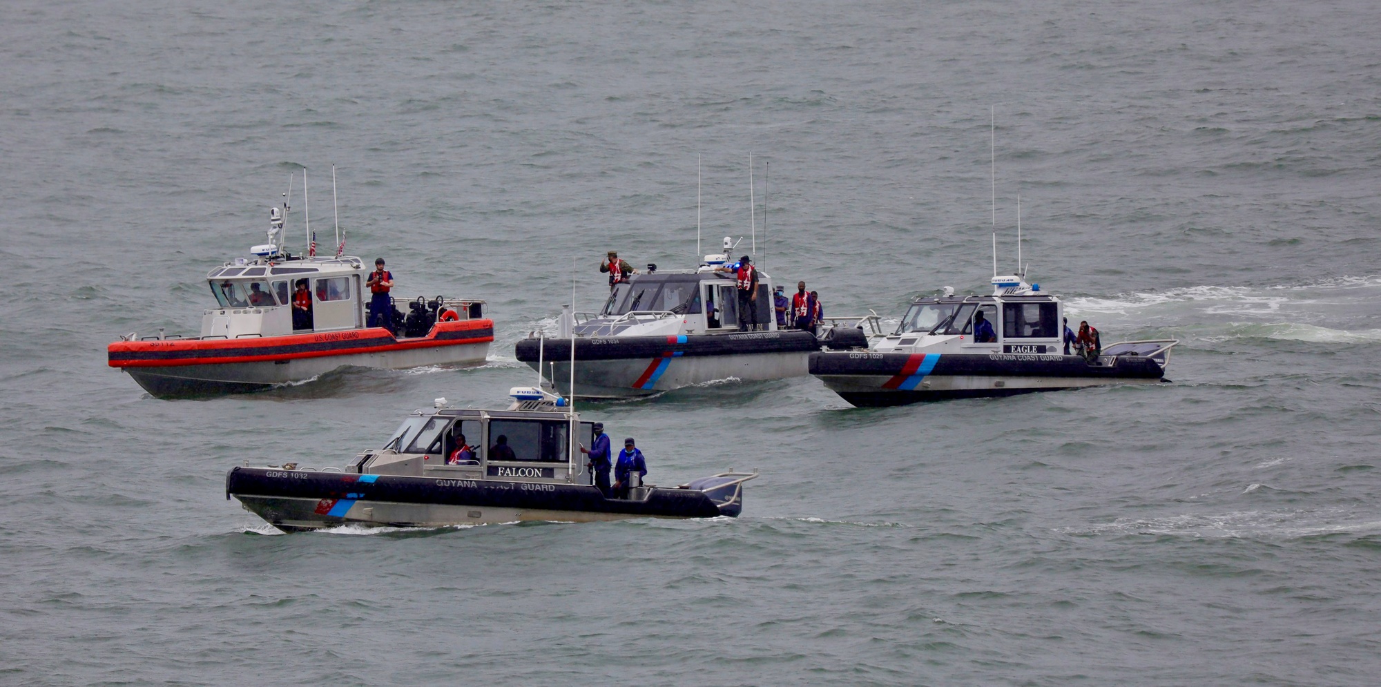 DVIDS - Images - Seattle Mariners salute the Coast Guard