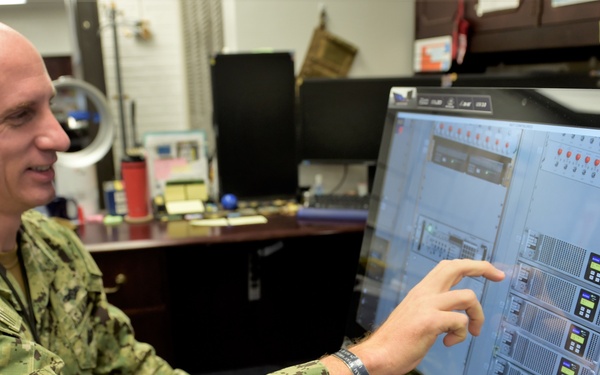 CIWT Modernizes Fleet IW Training with Innovative Technology