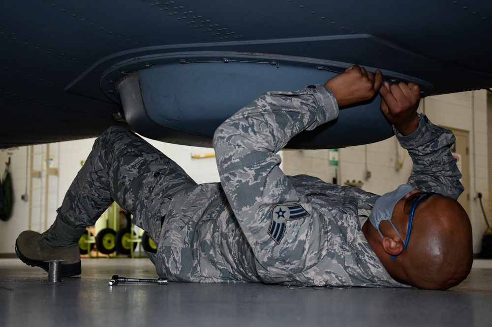 908th Maintainers Keep the Wing in the Air