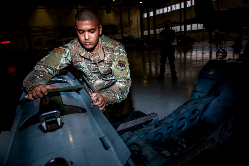 366th Fighter Wing conducts weapons load competition