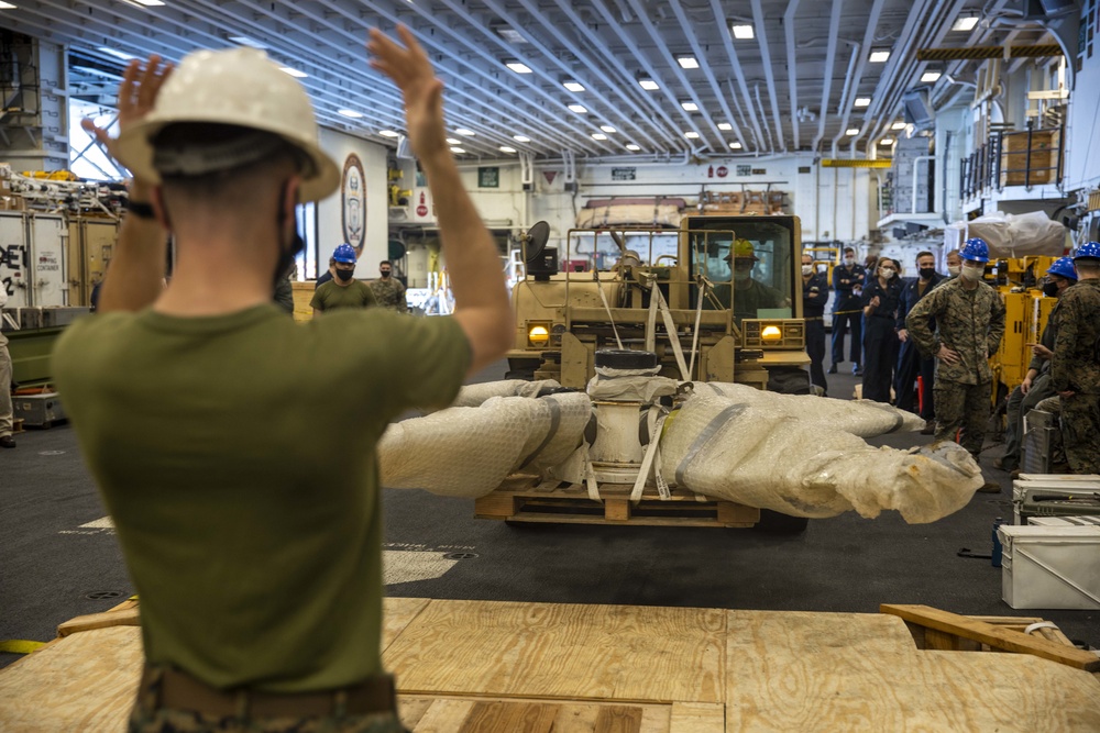 USS Makin Island Underway