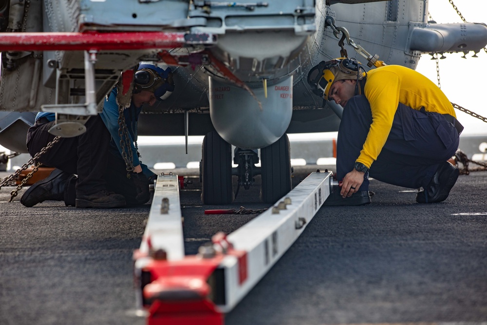 USS Makin Island Underway