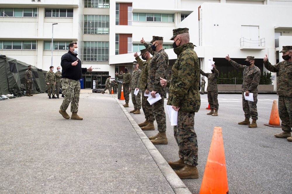 Leaders of III MEF receive COVID-19 Vaccine