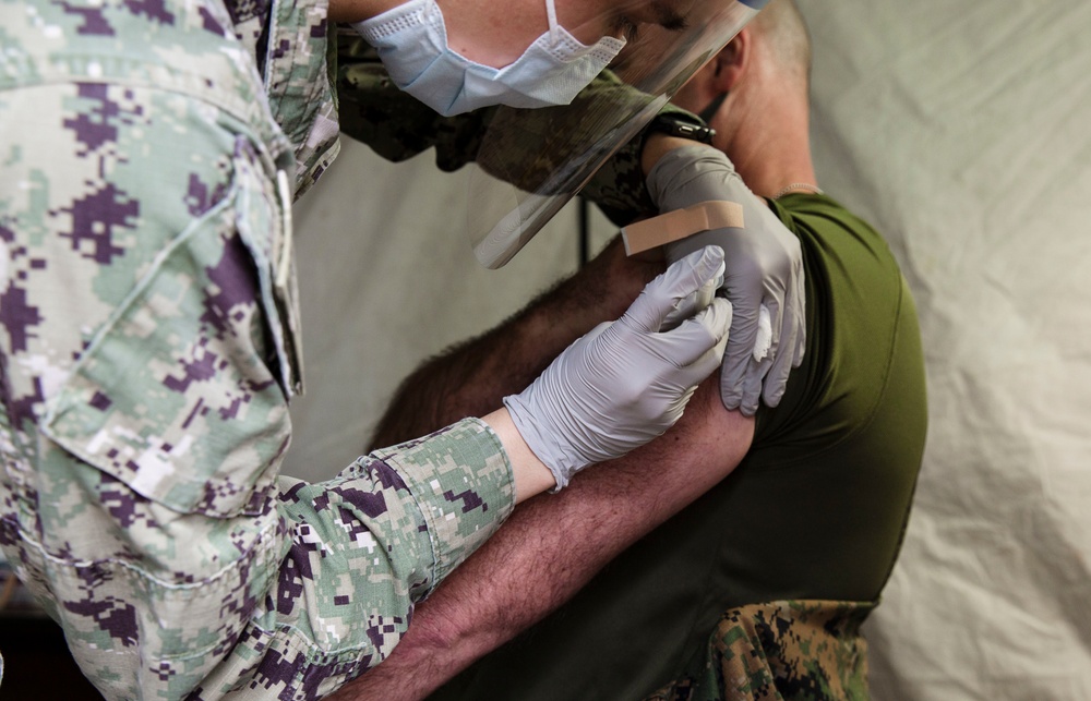 Leaders of III MEF receive COVID-19 Vaccine