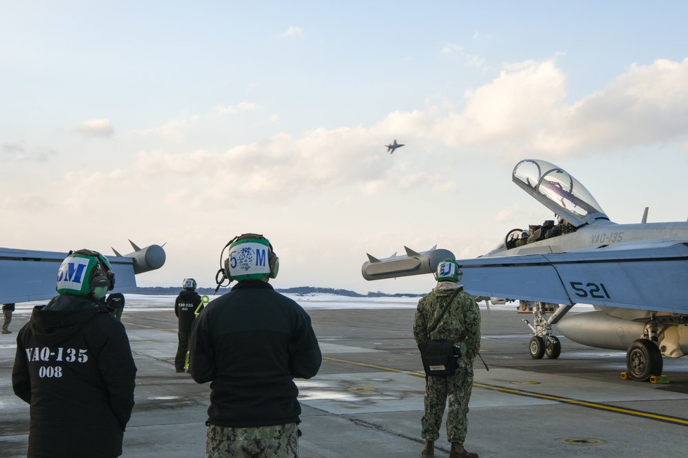 VAQ-135 Conducts Pre-flight Check During Airshow Practice