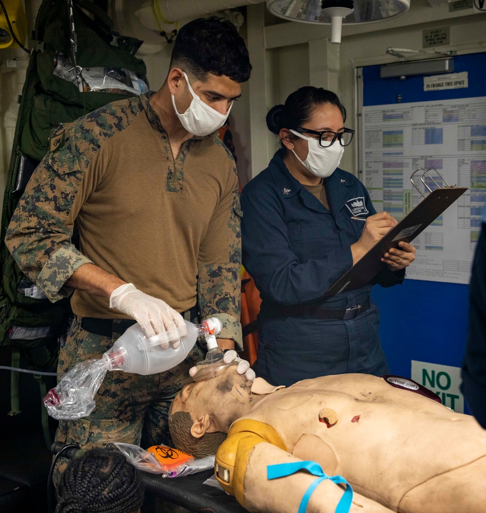 USS Makin Island Underway