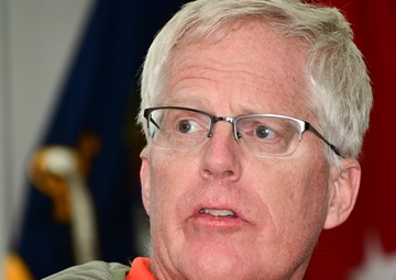 Sec Def visits Tennessee National Guard