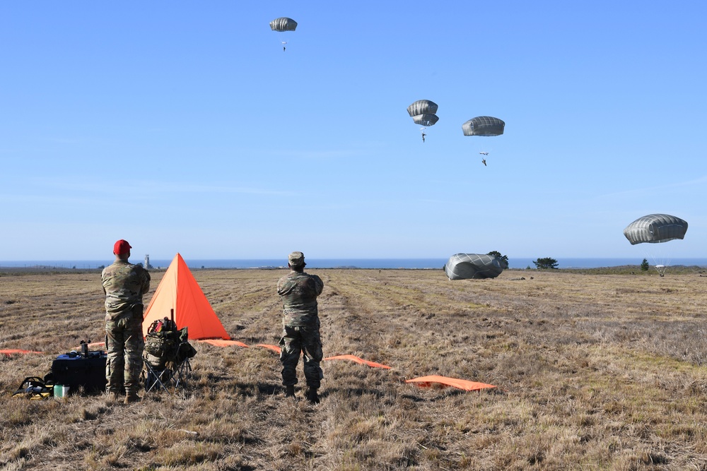 346th TADC Soldiers jump into 2021