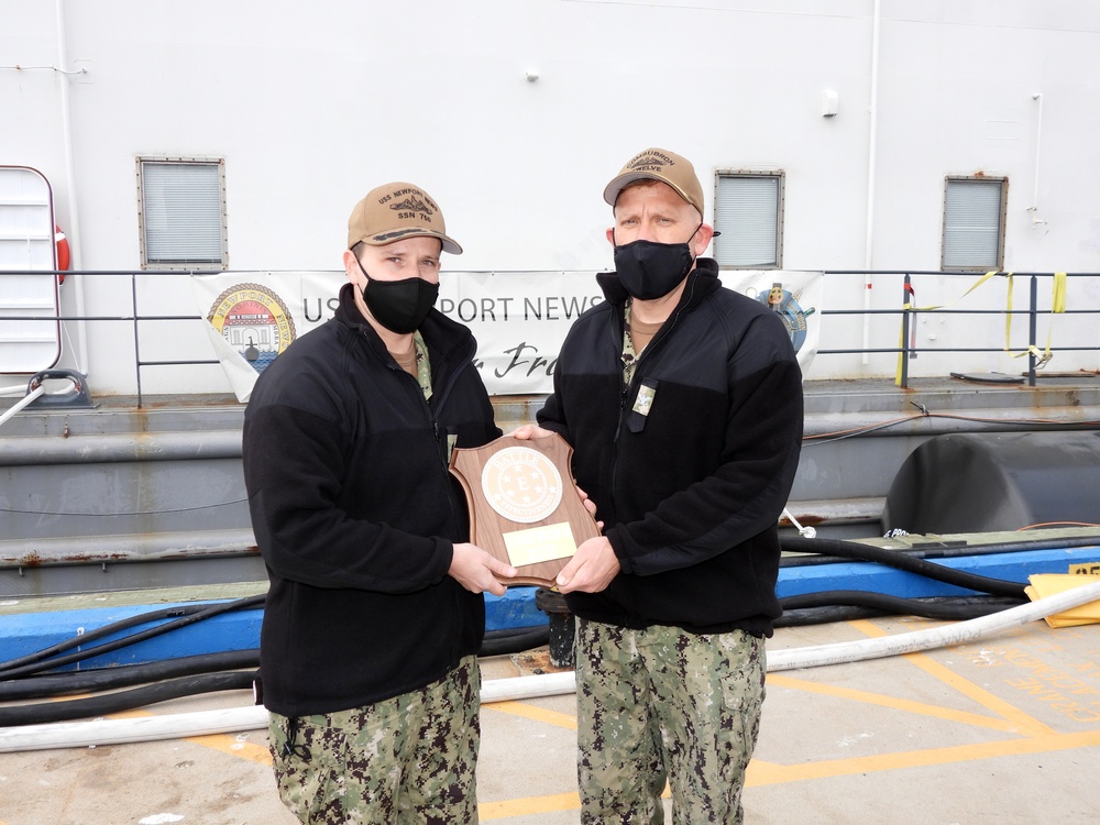 USS Newport News (SSN 750) Awarded Battle &quot;E&quot;