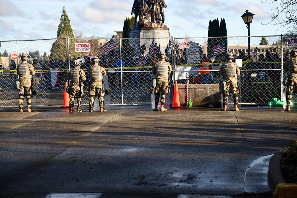 Washington National Guard provides additional security to State Capitol following unrest