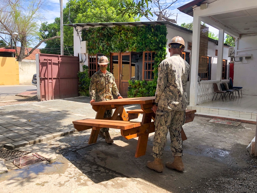 Seabees Strengthen Relationship With Timor-Leste Community