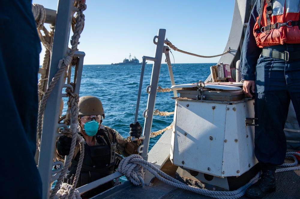 USS John Paul Jones Visit, Board, Search and Seizure Drill