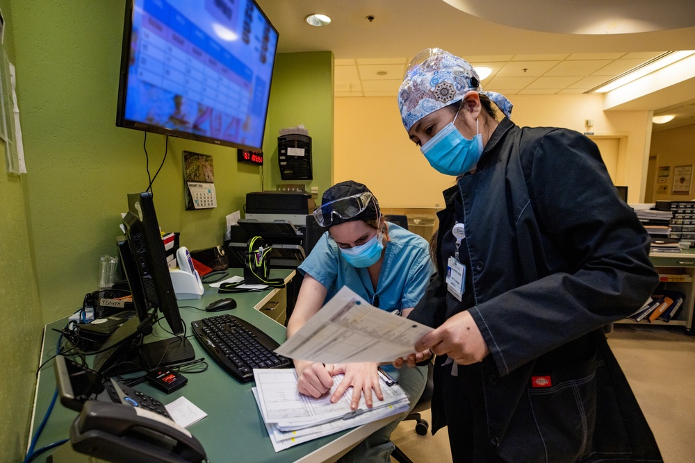 U.S. Air Force Medical Providers Work Alongside Arrowhead Regional Medical Center Personnel