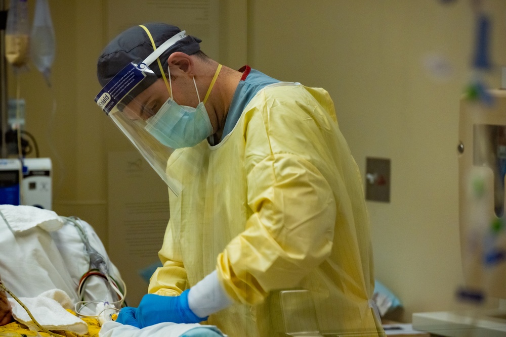 U.S. Air Force Medical Providers Work Alongside Arrowhead Regional Medical Center Personnel