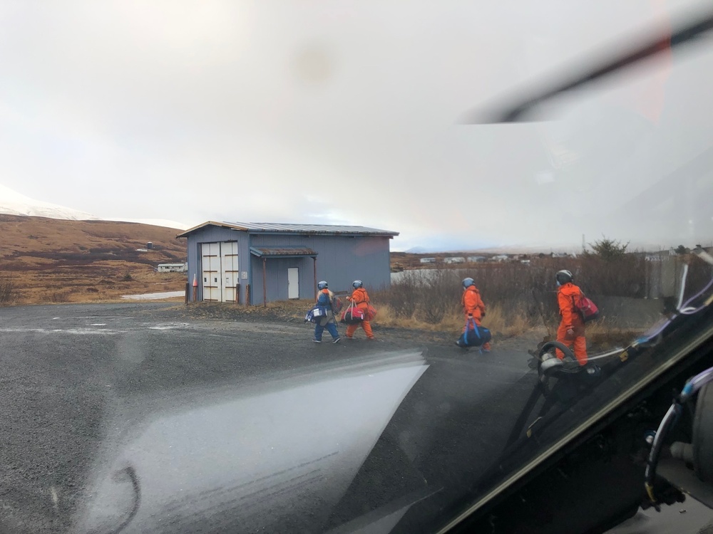 Coast Guard aircrew transports COVID-19 vaccines to Kodiak Island communities