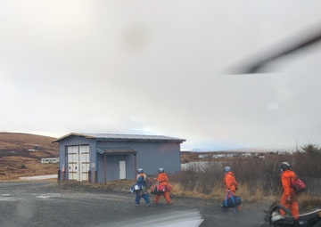 Coast Guard aircrew transports COVID-19 vaccines to Kodiak Island communities