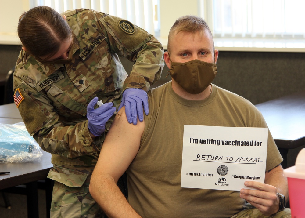 MDNG Medical Detachment Administers COVID-19 Vaccines