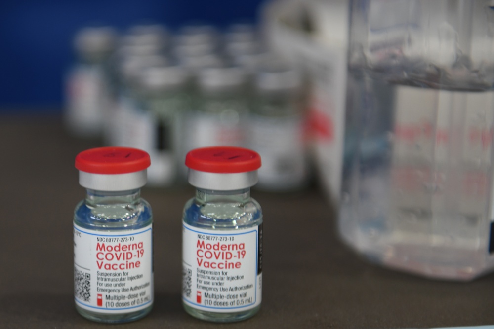 Kadena AB continues to administer the Moderna vaccine