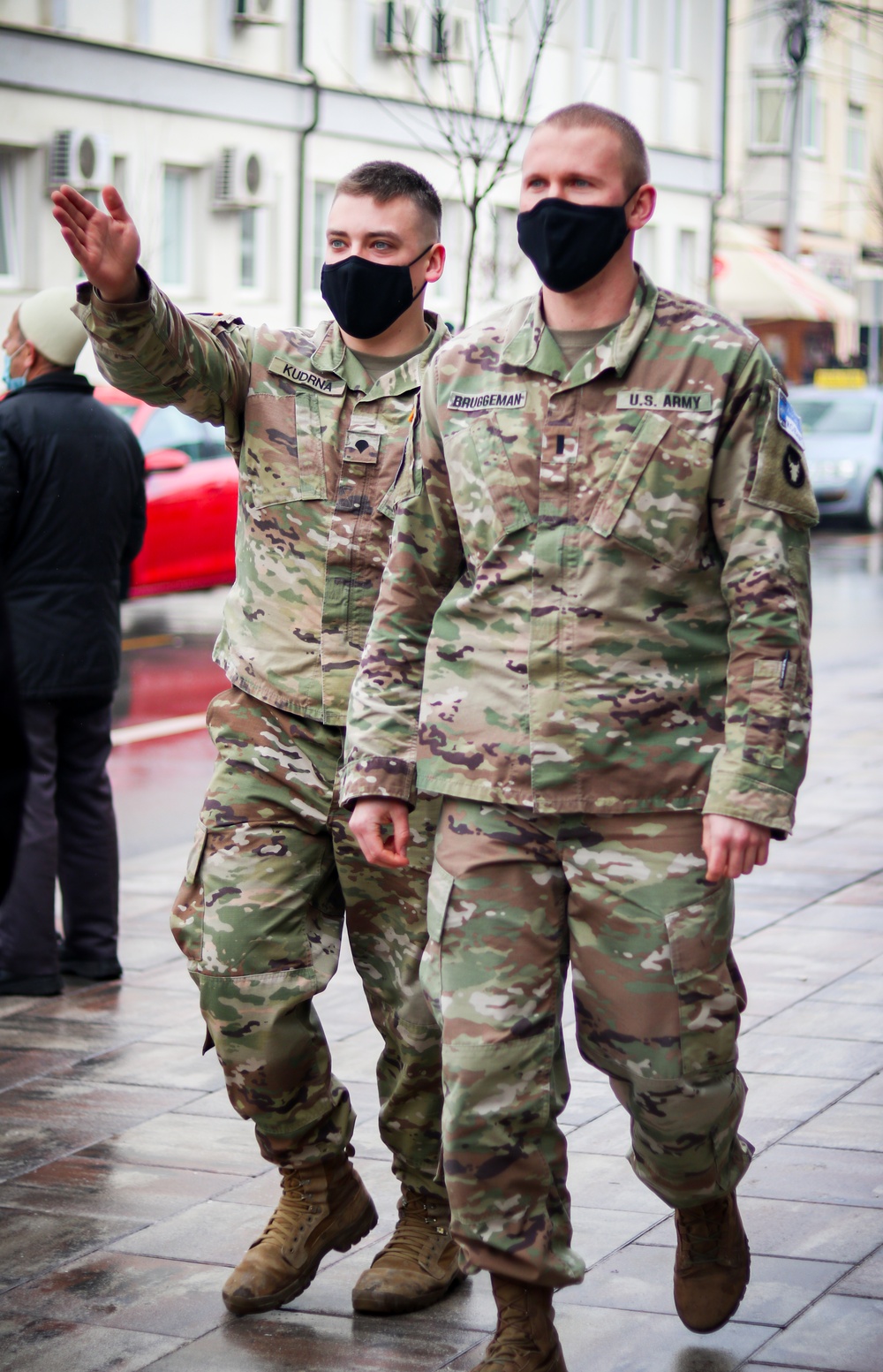 Iowa Soldiers conduct KFOR presence patrol