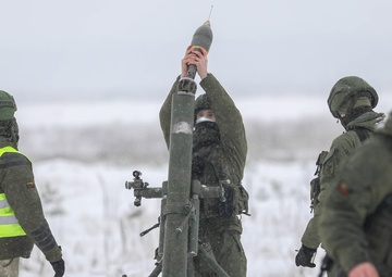 Lithuanian and U.S. mortar men train to increase battlefield lethality