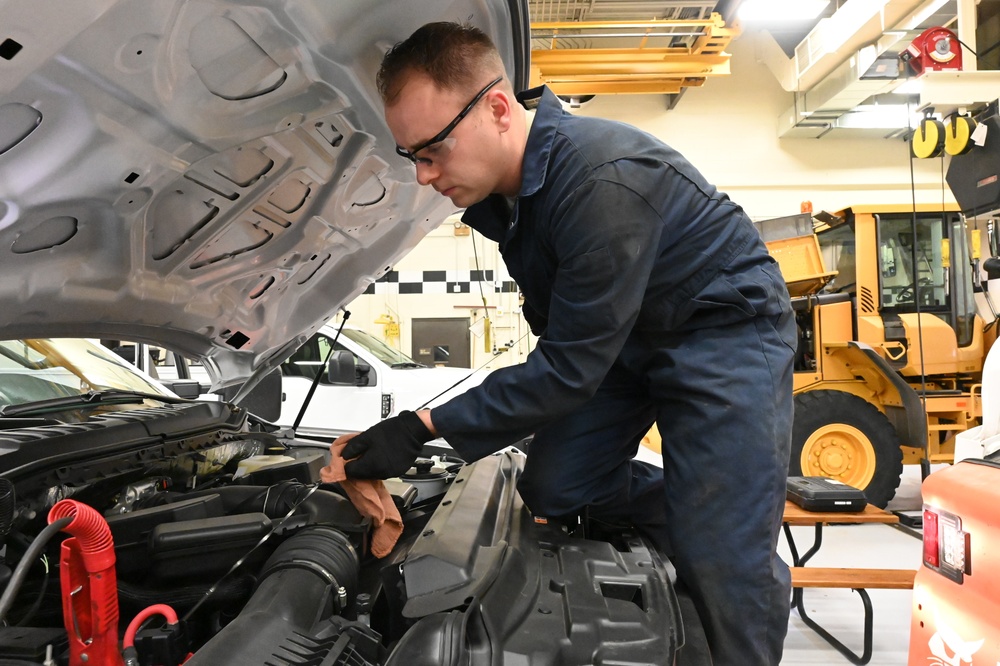 119th Wing Vehicle Maintenance is Vital to Mission